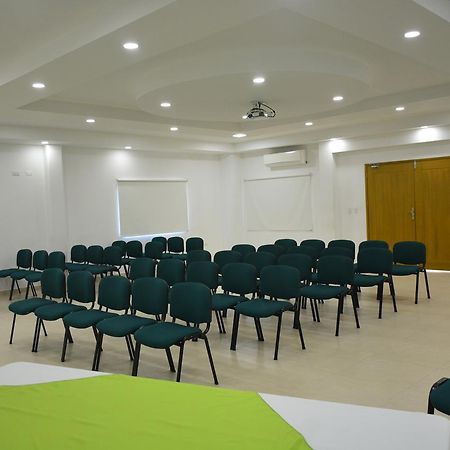 Hotel Confort Ariari グラナダ エクステリア 写真